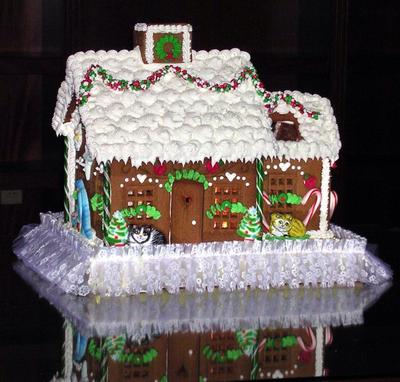 Cat Lovers Gingerbread House