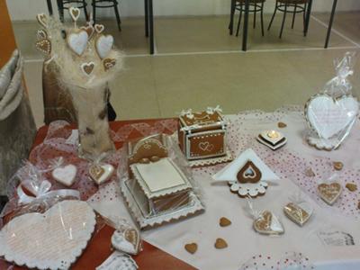 Gingerbread Wedding Decorations